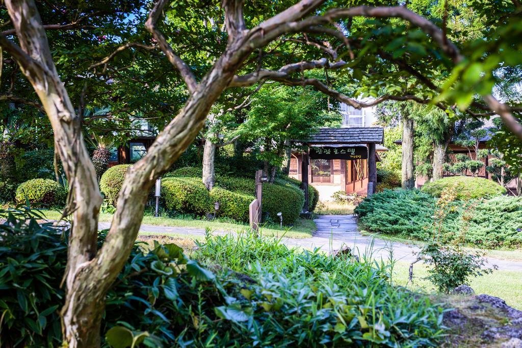 Kasan Tobang Hostel Seogwipo Ngoại thất bức ảnh