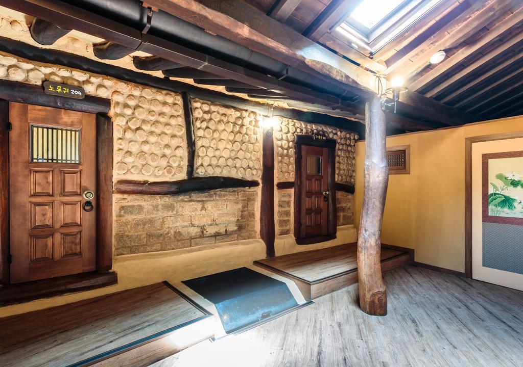 Kasan Tobang Hostel Seogwipo Ngoại thất bức ảnh
