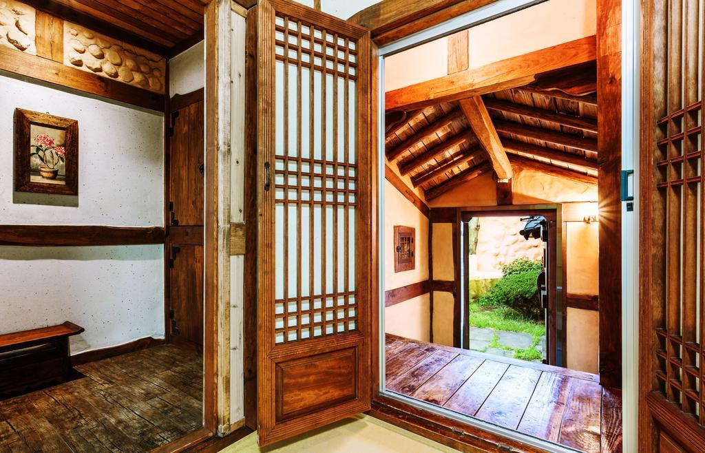 Kasan Tobang Hostel Seogwipo Ngoại thất bức ảnh