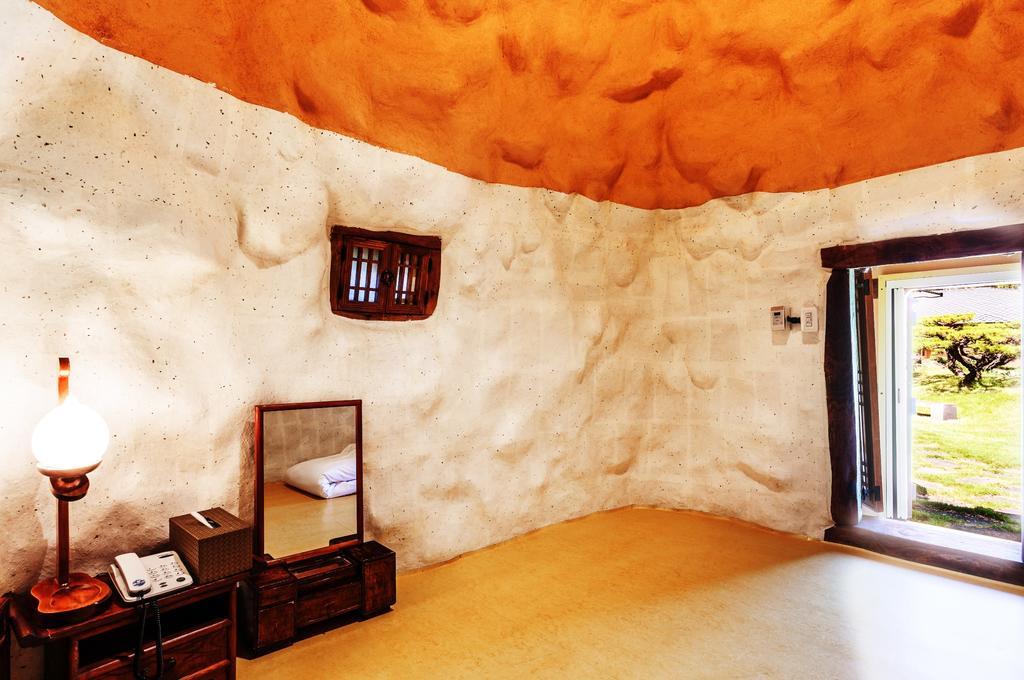 Kasan Tobang Hostel Seogwipo Ngoại thất bức ảnh