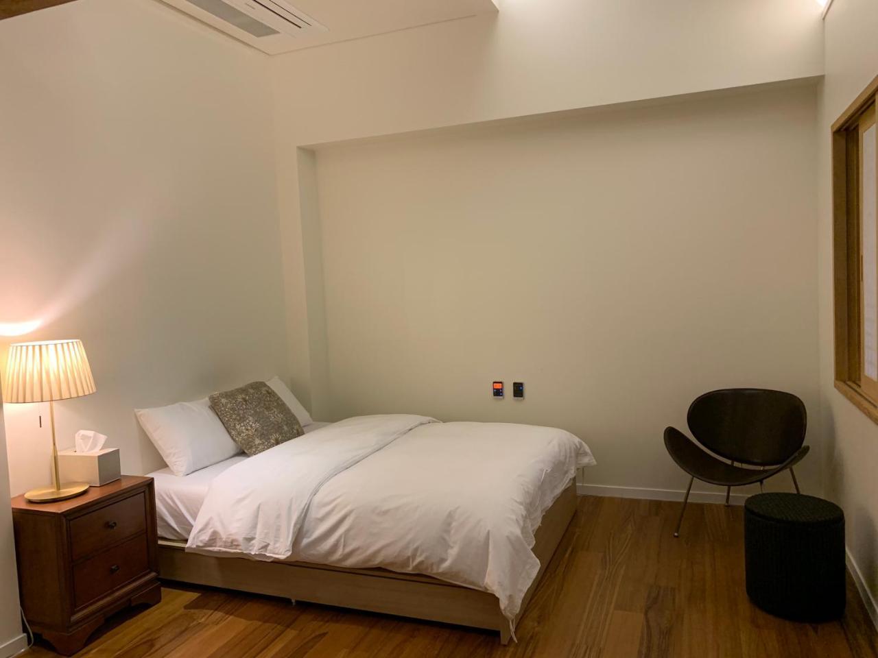 Kasan Tobang Hostel Seogwipo Ngoại thất bức ảnh