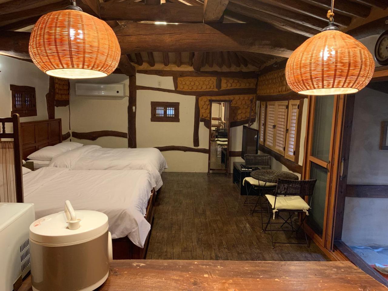 Kasan Tobang Hostel Seogwipo Ngoại thất bức ảnh