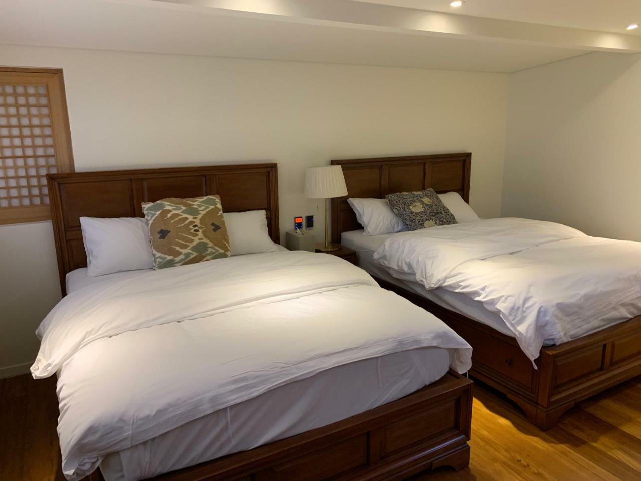 Kasan Tobang Hostel Seogwipo Ngoại thất bức ảnh