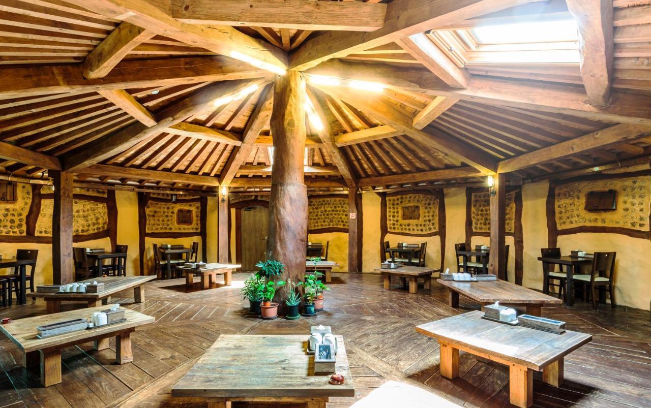 Kasan Tobang Hostel Seogwipo Ngoại thất bức ảnh